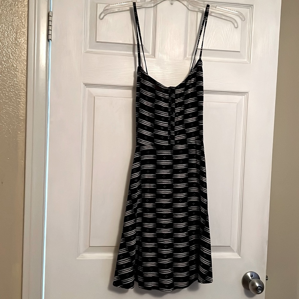 NWT A-line Spaghetti Strap Crossback Skater Dress